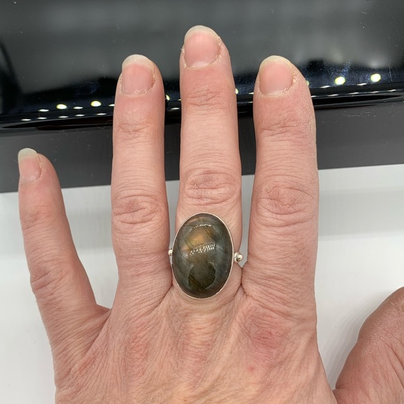 🌟925 SILVER & LABRADORITE RING - Picture 6 of 7